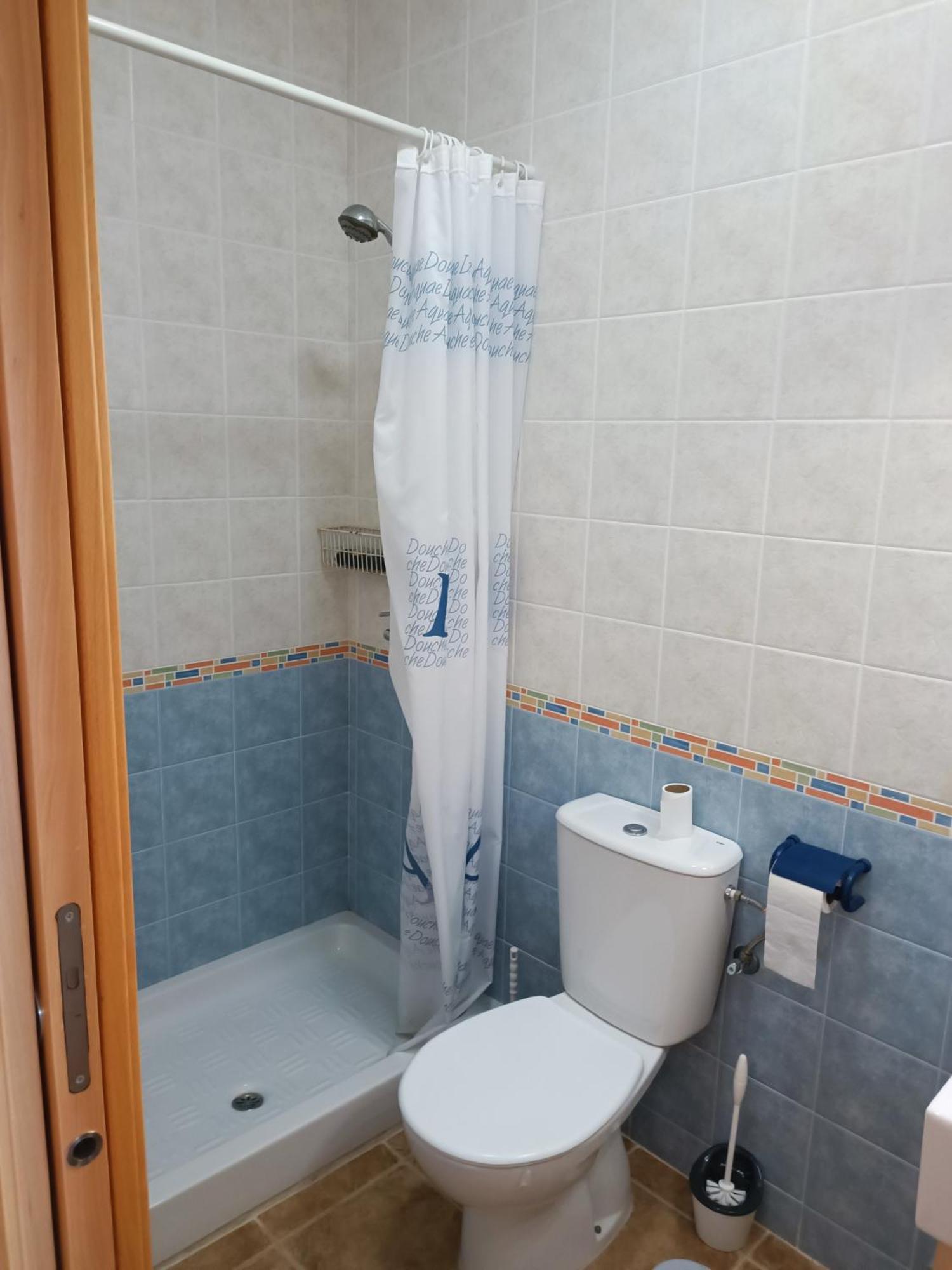 Top Floor Apartment Beachhouse, Beautiful Sea View, On The Beach! كارتاخينه المظهر الخارجي الصورة